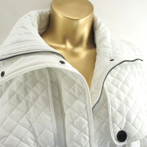 Jones  new york white quiled belted coat size 1X - Picture 2 of 7